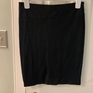 Ann Taylor black Ponte Black pencil skirt - 4P